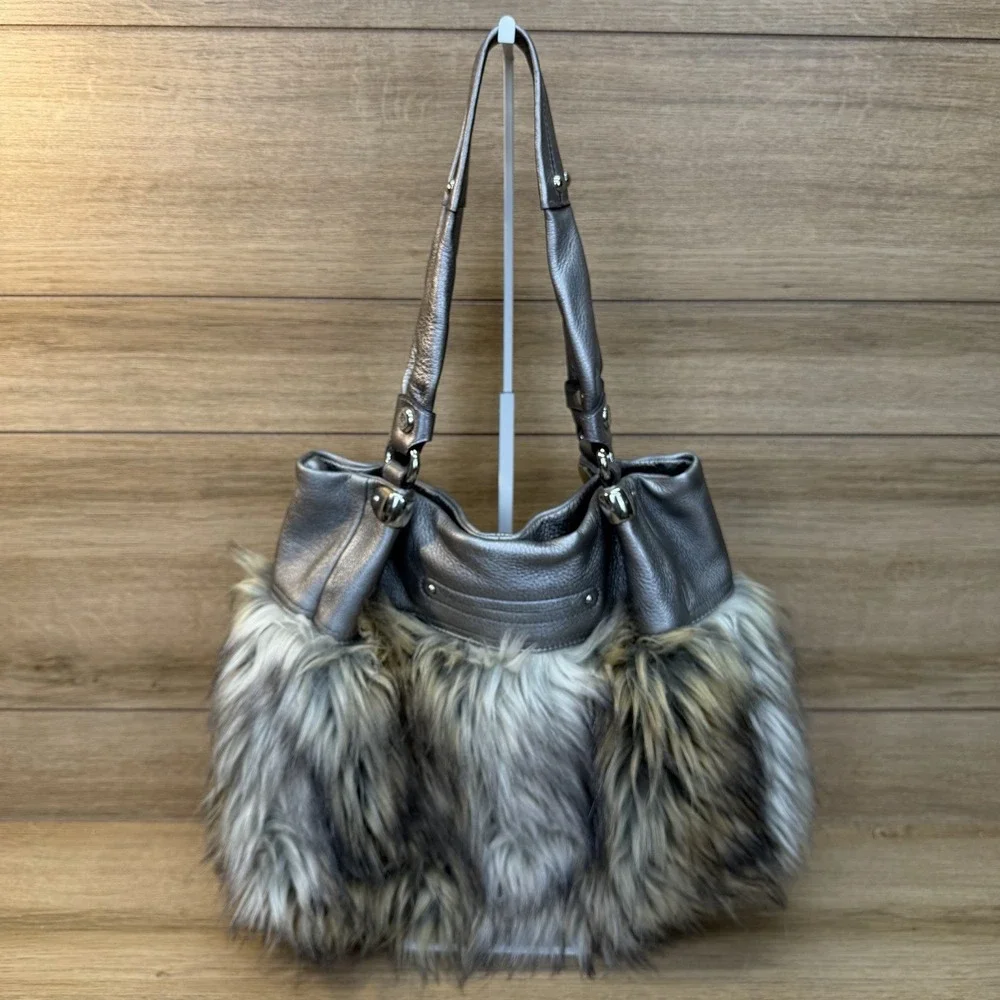 B Makowsky Nora Tote Faux Fur Silver Leather Shoulder Bag Y2K Hobo Satchel